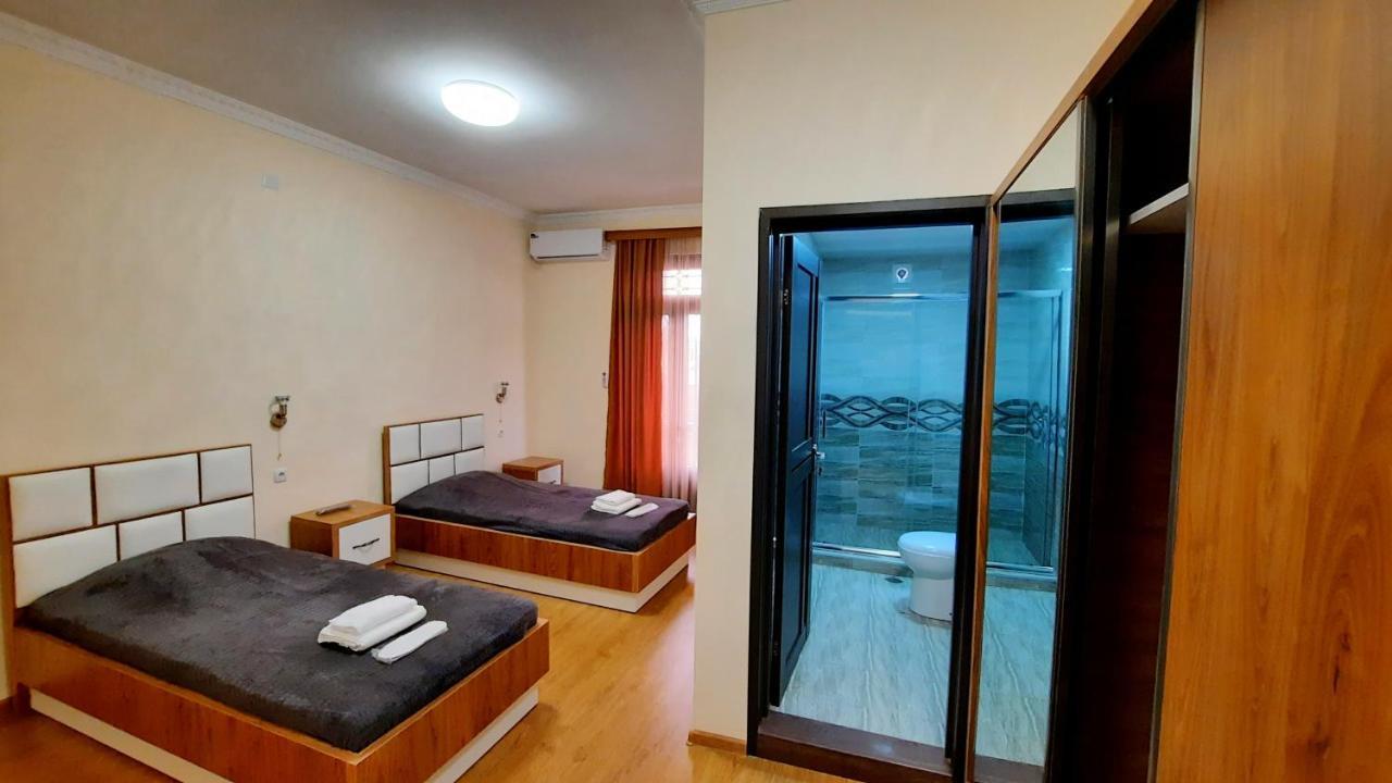 Hotel Koshki Zugdidi Luaran gambar